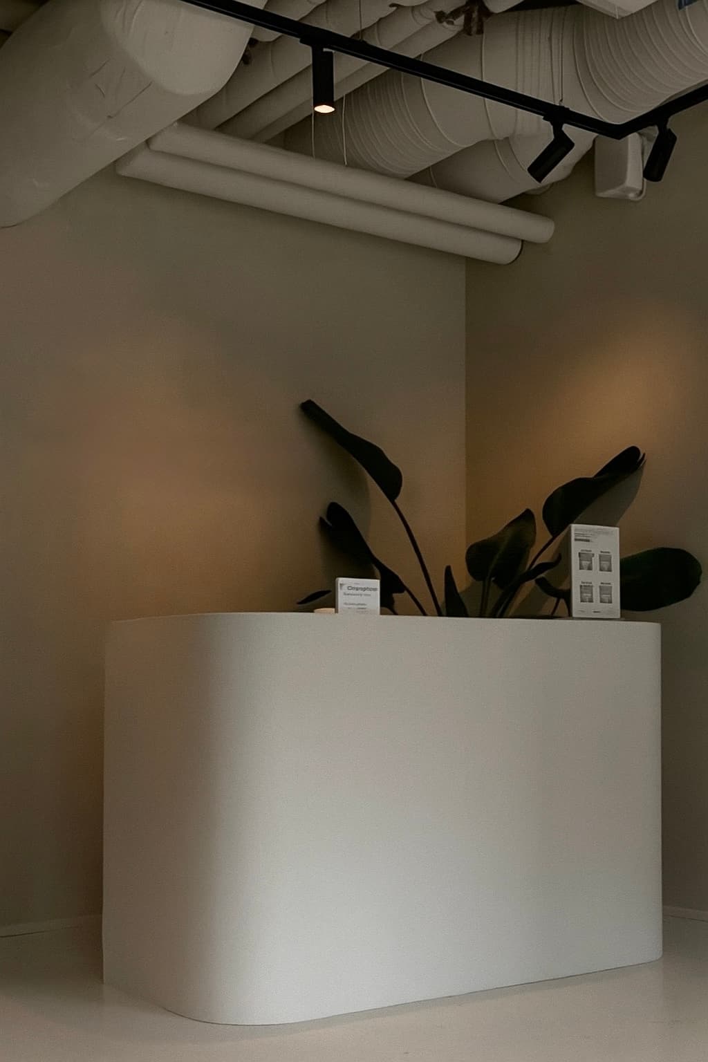 Studio bronzage Glow 17 Laval